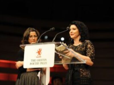 Poezia e Luljeta Lleshanakut dhe përkthimi i Ani Gjikës: dhuratë dhe zbulim në konkursin ndërkombëtar për çmimin Griffin, Kanada