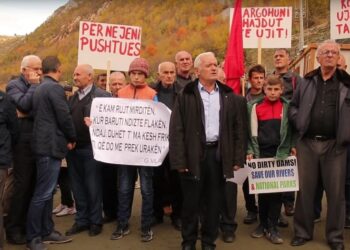 Protesta e Zall-Gjoçaj: HEC-et kapak varri për zonën tonë!
