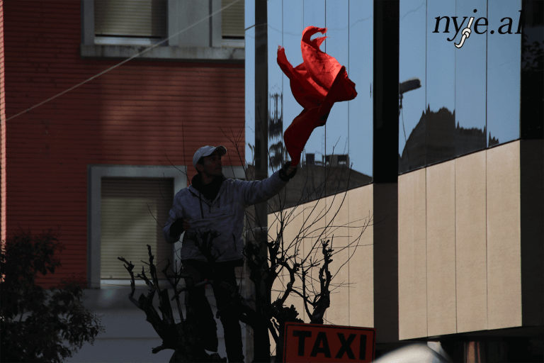 Foto nga protesta, 12 mars 2022, Ronald Qema