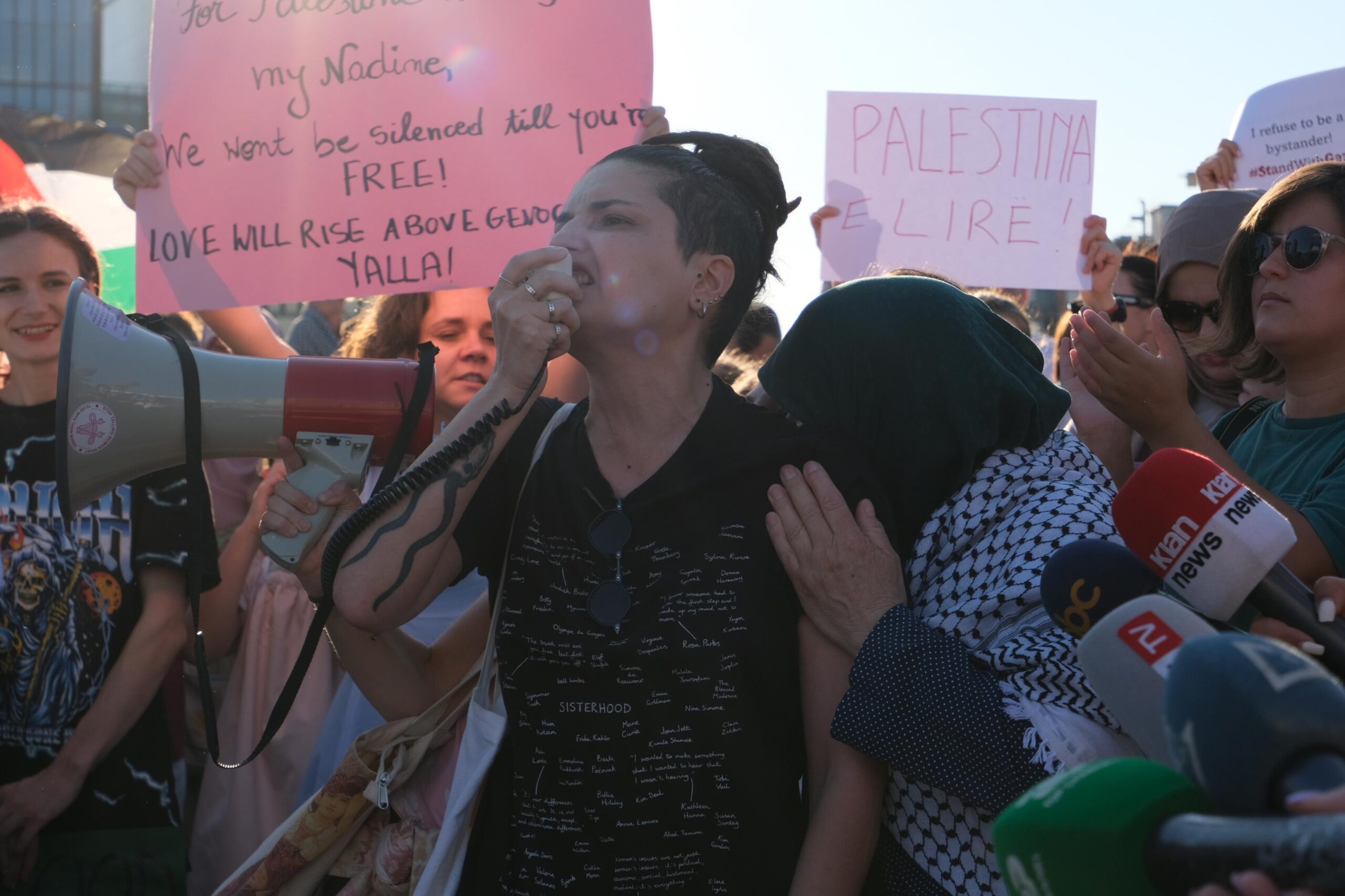 Read more about the article “Ndal vrasjeve përmes urisë”, sot u zhvillua protesta e radhës në solidaritet me Palestinën