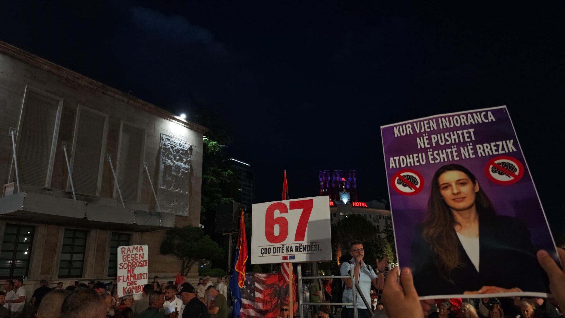 Protesta e 5 gushtit, fotografi nga Antonio Muco 